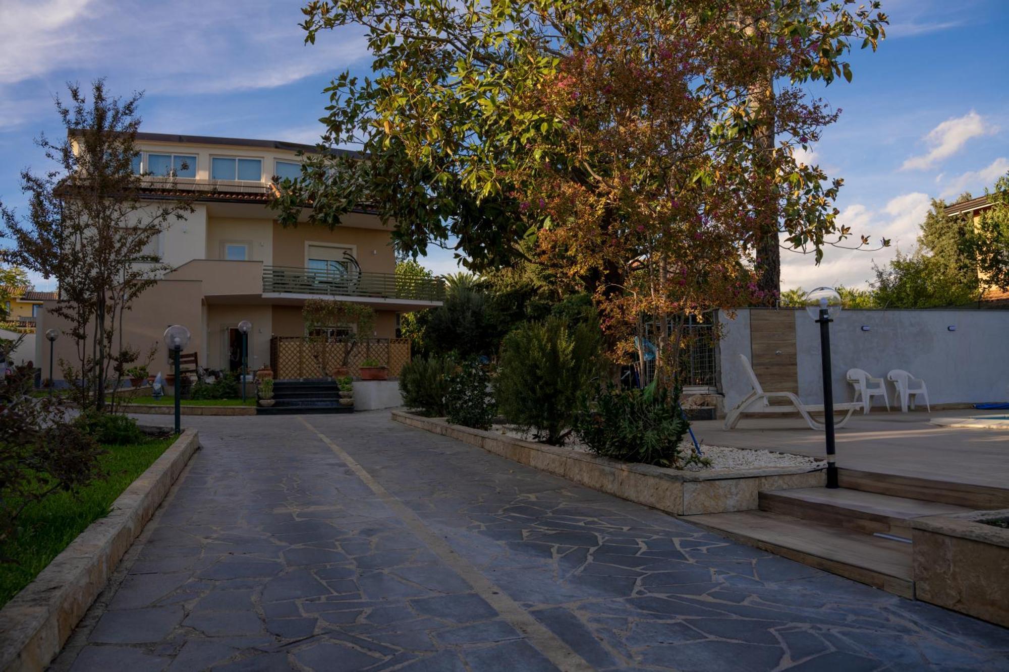Casa Vacanze Le Pernici Nicolosi Εξωτερικό φωτογραφία